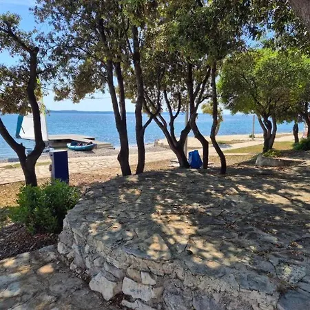 Melitta With Pool Access Apartment Petrcane